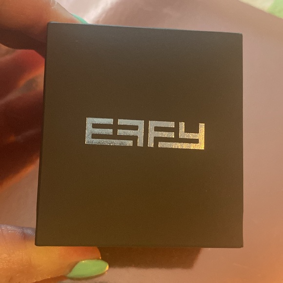 Diamond Pendant with chain - Picture 6 of 6